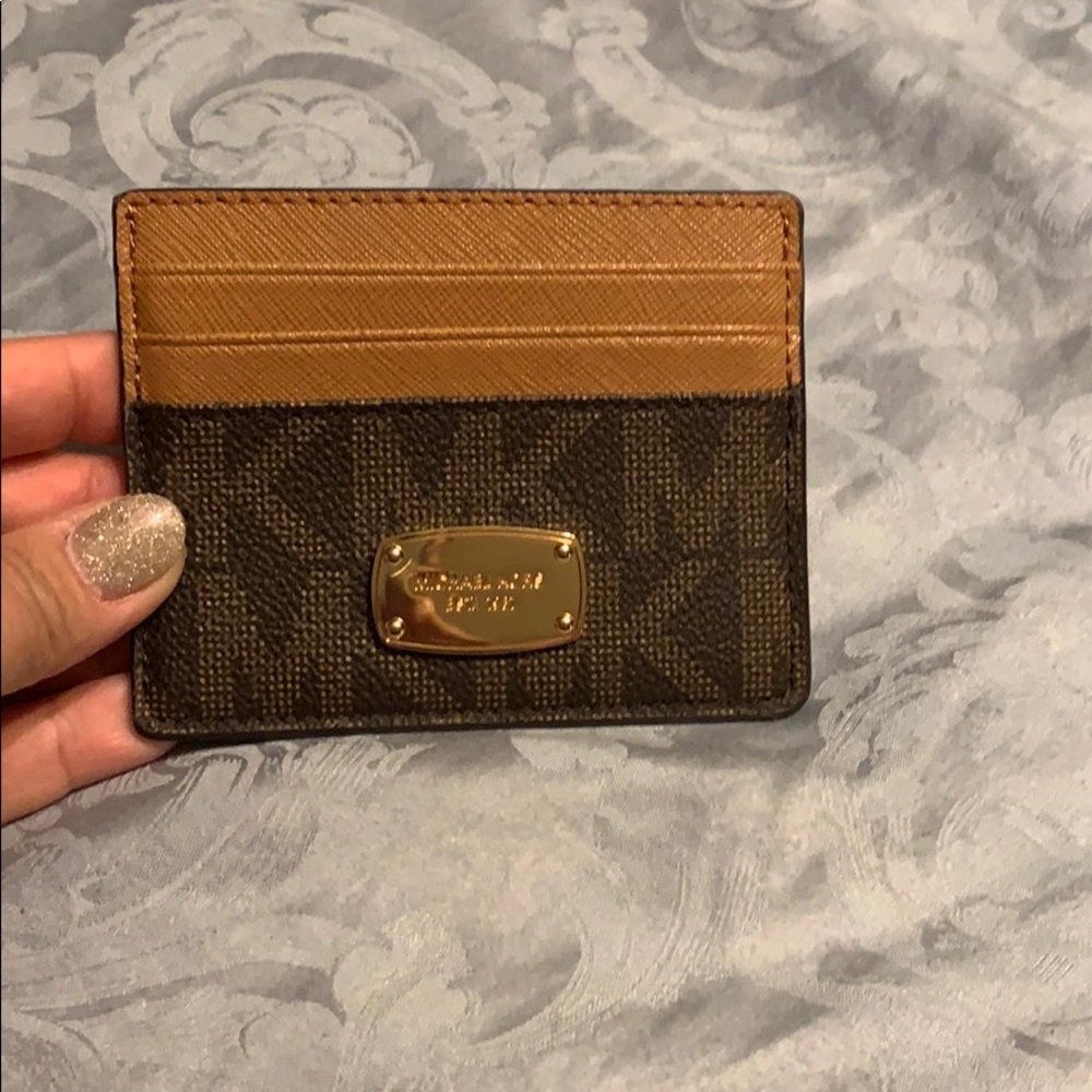 Michael Kors mini wallet